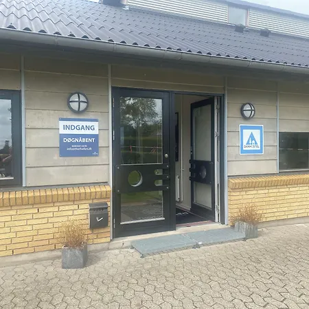 Danhostel Thorhallen Мотель Jels