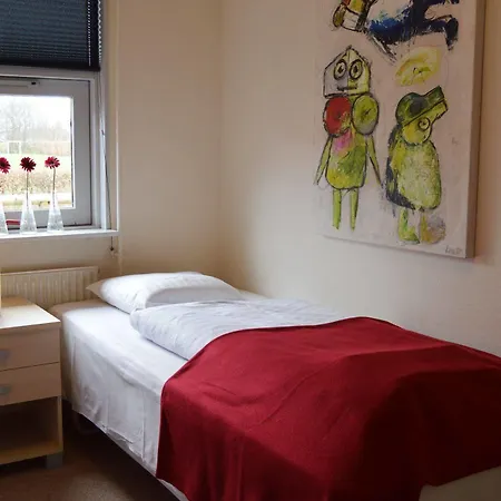 Thorhallen Kultur Og Sportscenter Motel 3*